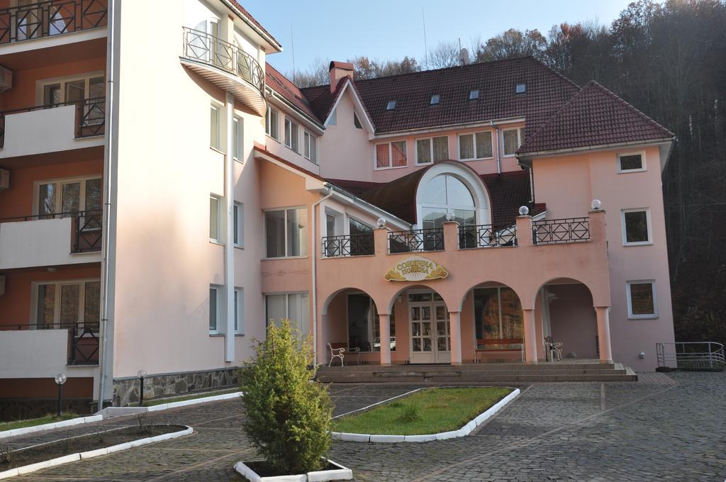 Hotel Sonyachna Polyana Exterior foto