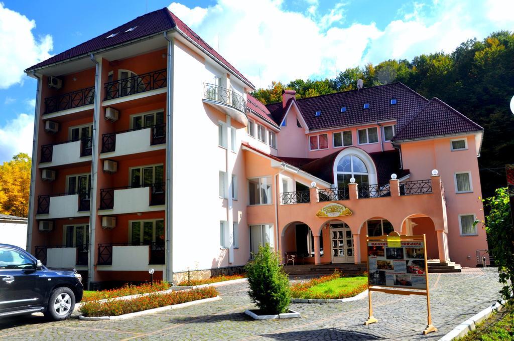 Hotel Sonyachna Polyana Exterior foto