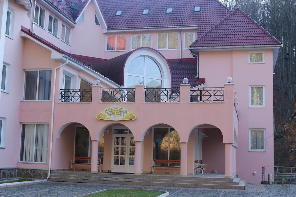 Hotel Sonyachna Polyana Exterior foto